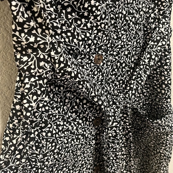 Sienna Sky Women’s medium button down dress Midi Spring style - Picture 3 of 5